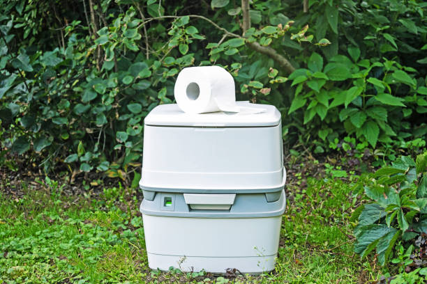Best Porta potty rental near me  in Fallsburg, NY